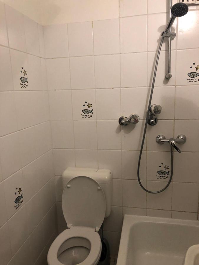 Ruhige Und Erholsame Wohnung Mit Balkon غوتنغن المظهر الخارجي الصورة