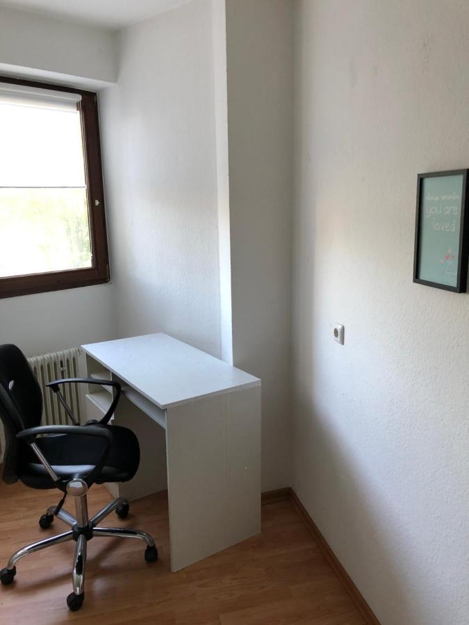 Ruhige Und Erholsame Wohnung Mit Balkon غوتنغن المظهر الخارجي الصورة